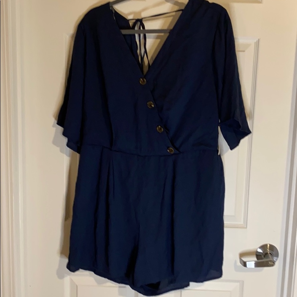 NWOT Great Details